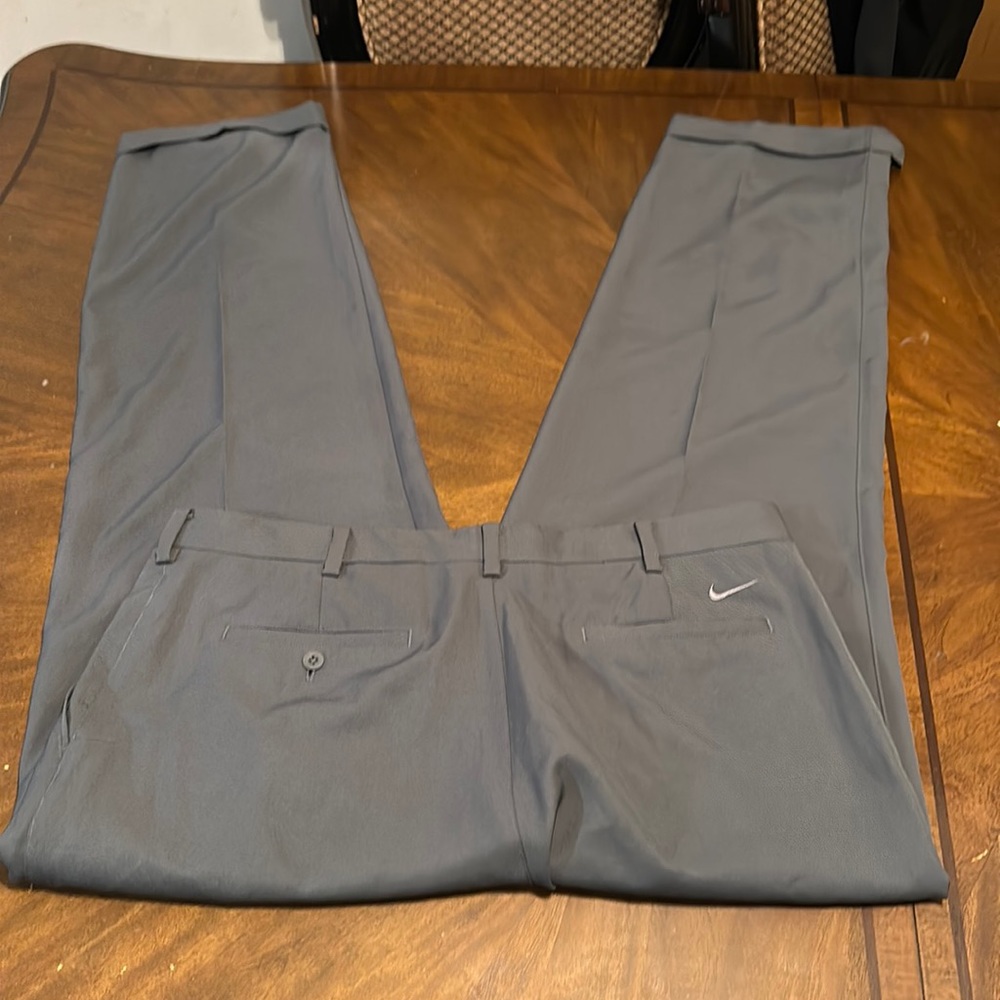 Nike Golf men pant sz 38X34 TG dri-fit color gray